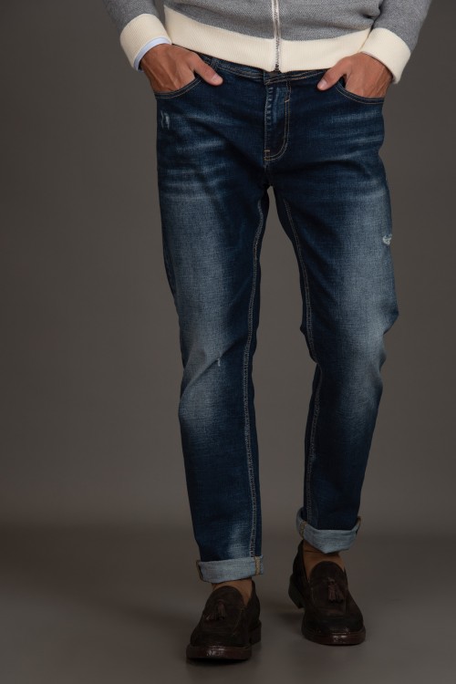 Παντελόνι jean με φθορές και σκισίματα, ανδρικό