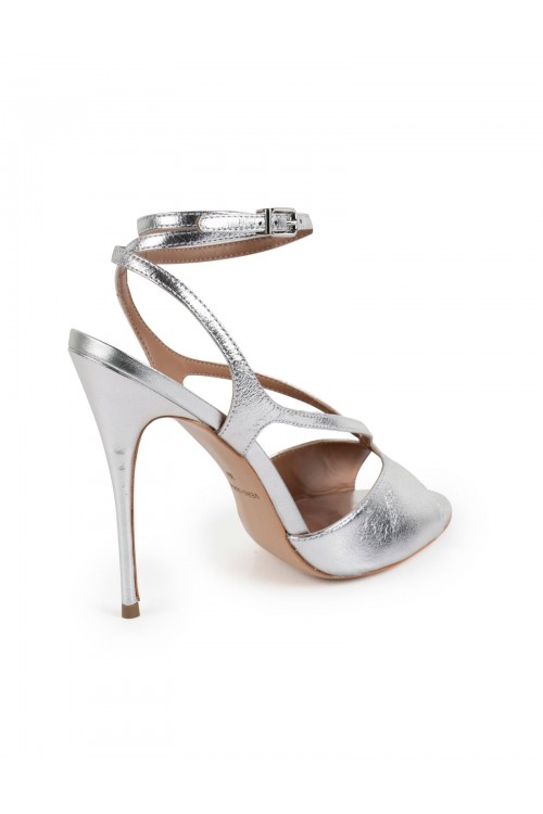 High-heel sandal crafted from 100% leather