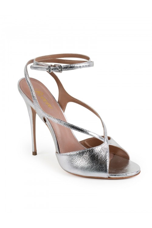 High-heel sandal crafted from 100% leather